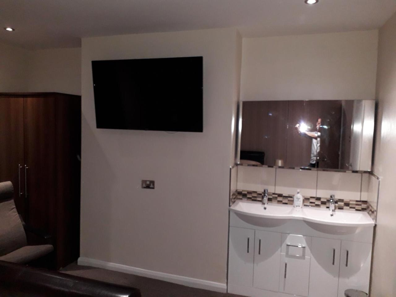 The Inn Guest House Newton Derbyshire Tibshelf Extérieur photo