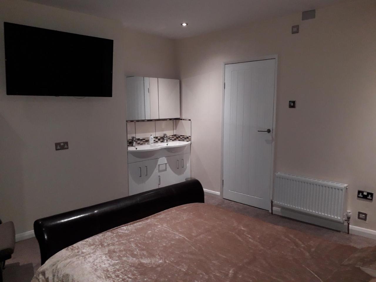 The Inn Guest House Newton Derbyshire Tibshelf Extérieur photo